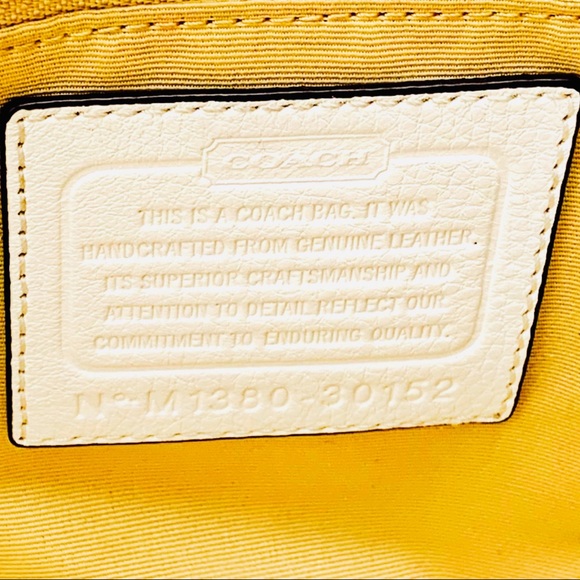 SOLD - COACH WHITE BLEECKER MINI PRESTON SATCHEL - Picture 7 of 10